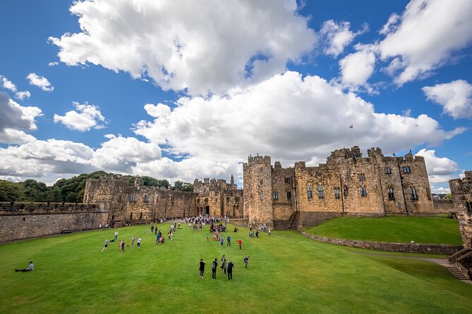 Harry Potter's Alnwick Castle and Scottish Borders Day Trip - Booking, cancellation, and small practical details