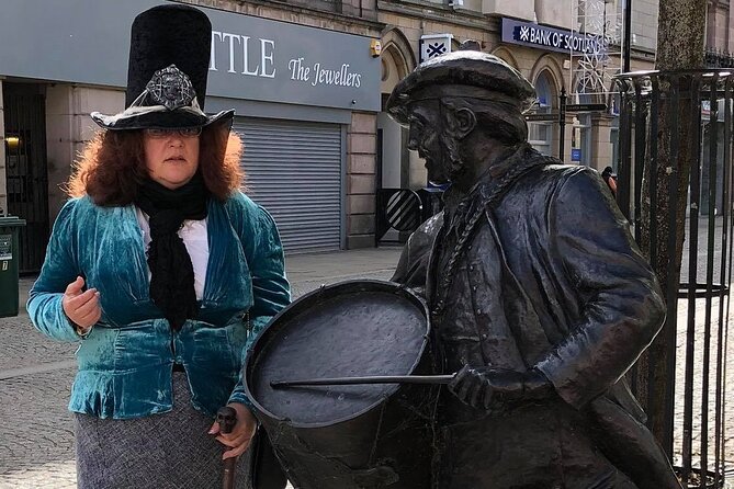 High Street Graveyard Tour - Who should book the High Street Graveyard Tour?