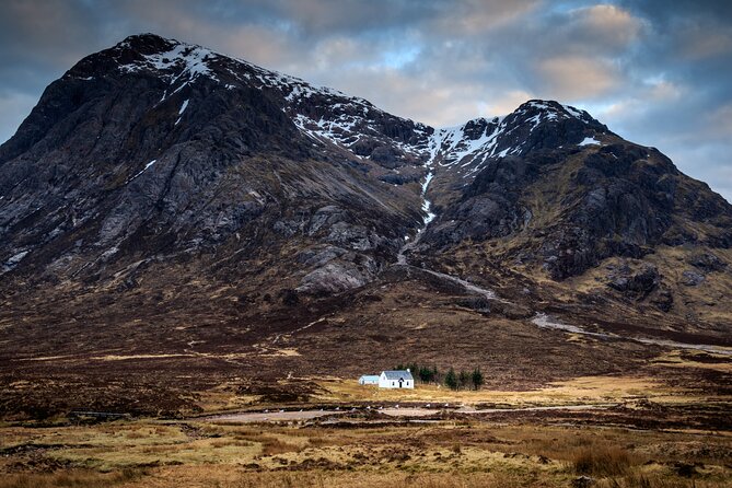 Highlands Cows Glencoe and Castles Private Tour from Glasgow - Castle Stalker and the approach to Glencoe