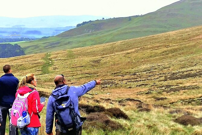 Hill & Nature Hike - Discover Real Edinburgh With a Local Expert - Leaving Edinburgh’s center for the Pentland Hills