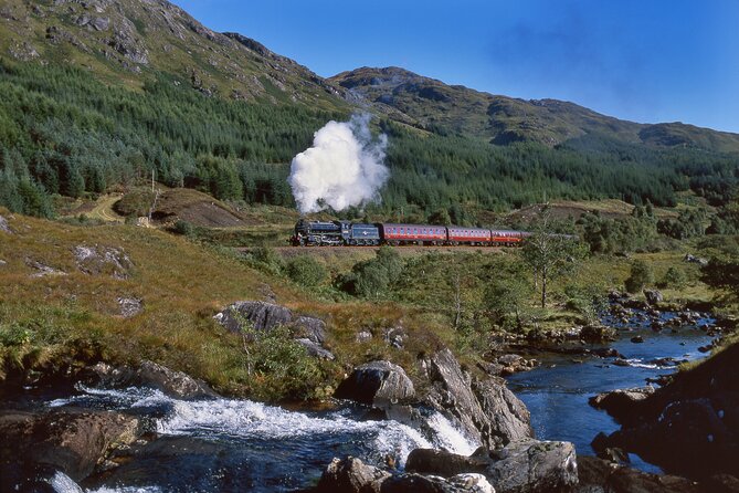 Hogwarts Express and Scottish Highlands Tour from Edinburgh - The guides can make or break the long drive