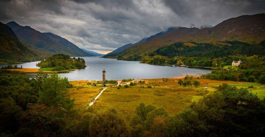Inverness: Glenfinnan Viaduct, Mallaig, & Loch Ness Day Tour - Mallaig gives you a proper lunch pause