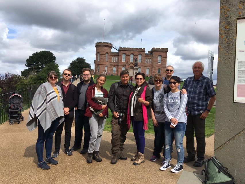Inverness: Guided Walking Tour with a Local - Meeting your guide at Market Brae Steps