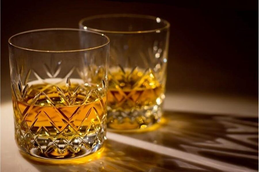 Inverness: Outlander Tour with Whisky Tasting - Price, timing, and what to pack