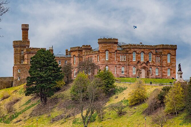 Inverness to Edinburgh Private Transfer with Tour on the way - Key points at a glance