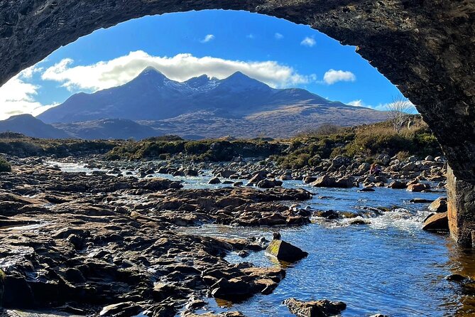 Isle of Skye and Fairy Pools Day Tour leaving from Portree - Portree lunch and a useful midday break