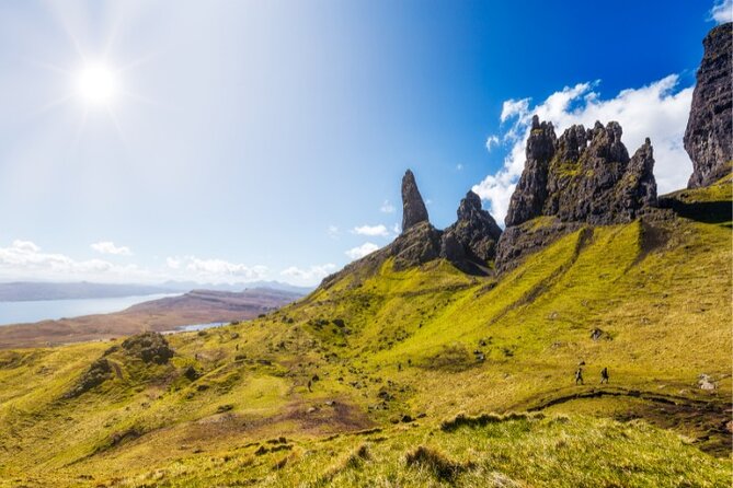 Isle Of Skye Self Guided Driving Tour - An Corran Beach and 170-million-year-old footprints