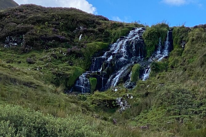 Isle oF SkyeTour.PORTREE,OLD MAN STORR,KILT ROCK.FROM INVERNESS - Portree gives you a town break