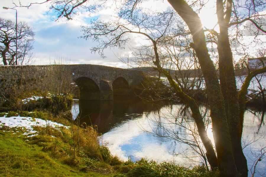 Loch Lomond, Highlands & Stirling Castle Tour from Edinburgh - Aberfoyle: the practical Highland break