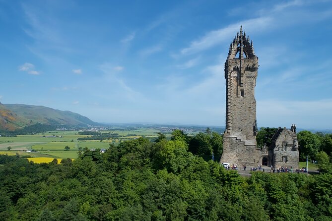 Loch Lomond National Park, Stirling Castle and the Kelpies Tour - Should you book it?
