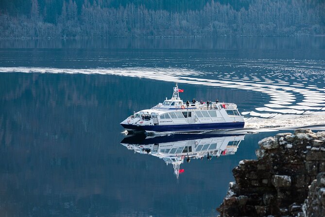Loch Ness and Caledonian Canal 2-Hour Cruise from Dochgarroch - Bona Lighthouse, Aldourie Castle, and a wartime story