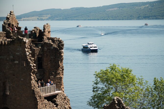 Loch Ness and Caledonian Canal 2-Hour Cruise from Dochgarroch - Urquhart Castle from the water