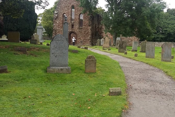 loch Ness, Clava Cairns, Culloden, COO,S, DRAMS & Outlander sites - Reaching Loch Ness and Drumnadrochit