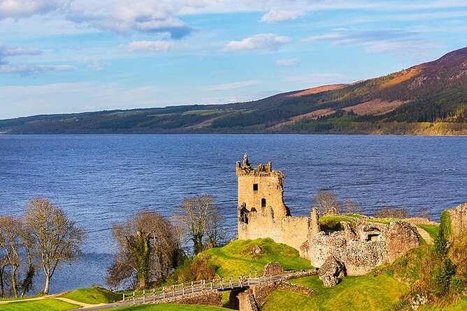Loch Ness,Culloden Battlefield,Cawdor Castle & Much More From Inverness City - Culloden Battlefield and the Clava Cairns