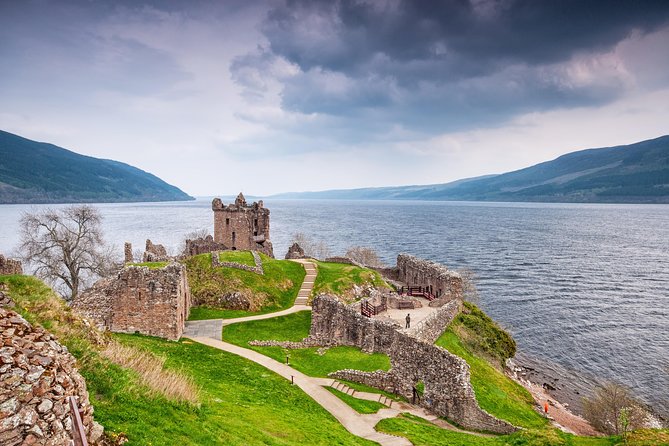 Loch Ness & Culloden Battlefield Private Tour from Inverness - Highland cows, alpacas, and Beauly produce
