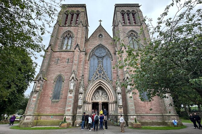 Loch Ness Tour: Day Trip to Loch Ness, Outlander Sites and More - A private Highland day from Inverness
