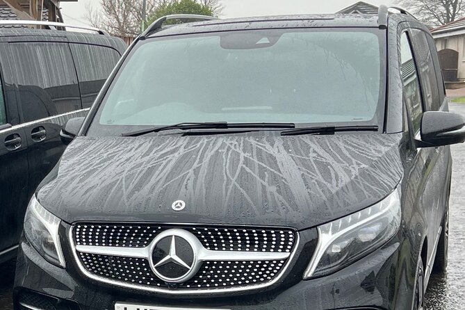 Luxury Private Transfer - A calm first hour in Glasgow