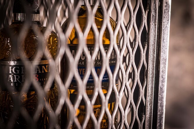 Luxury Whisky Tasting in Edinburgh's Underground Vaults | 90min - What the 90 minutes feels like