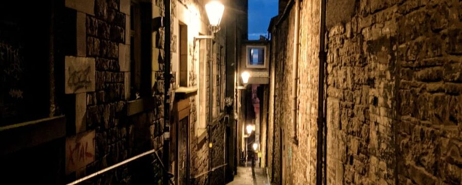 Magic and Legends in Edinburgh: Small Group Walking Tour in French - Why Edinburgh works so well for a magical walking tour
