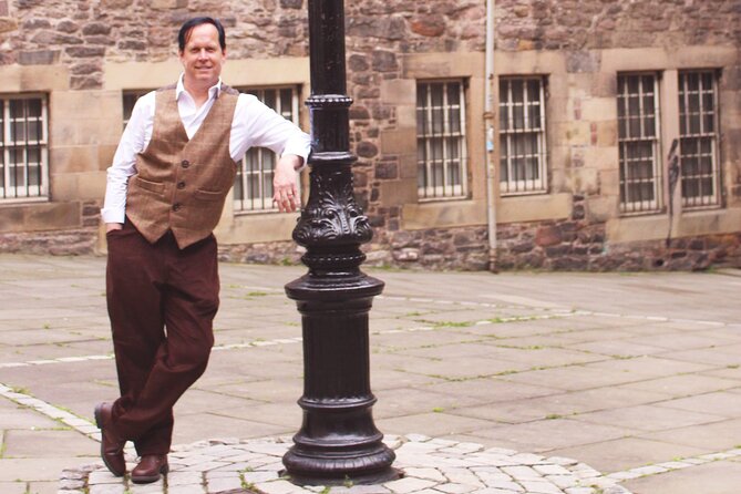 Magical Walking Tour in Edinburgh - Grassmarket and Edinburgh’s wizarding history