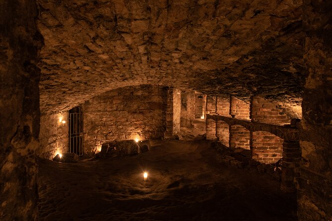 Multi-Sensory Haunted Underground Vaults Tour in Edinburgh - Storytelling is the main feature