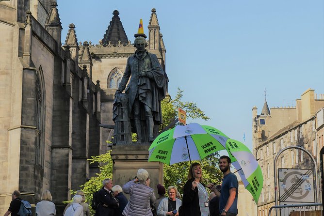 Old Town Walking Tour History and Tales in Edinburgh - George Heriot School and Edinburgh’s changing city