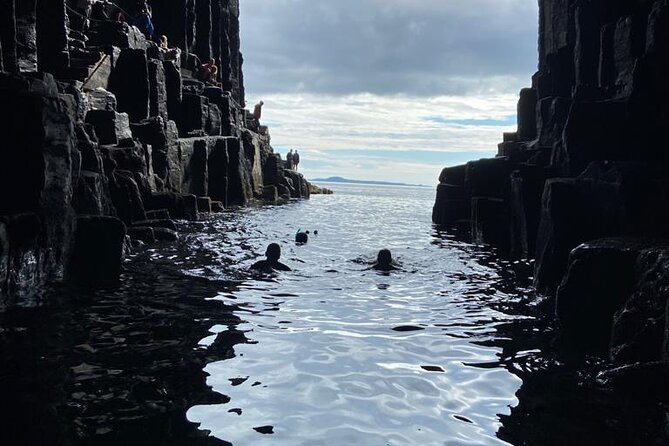 One Day Private Sailing from Oban Marina with Lunch - Choosing your lunch: anchor or shore