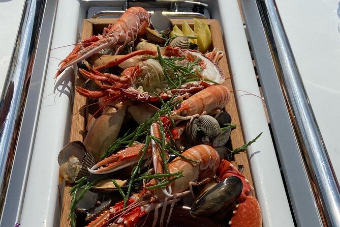 One Day Private Sailing from Oban Marina with Lunch - A quiet coastal lunch, not a rushed stop