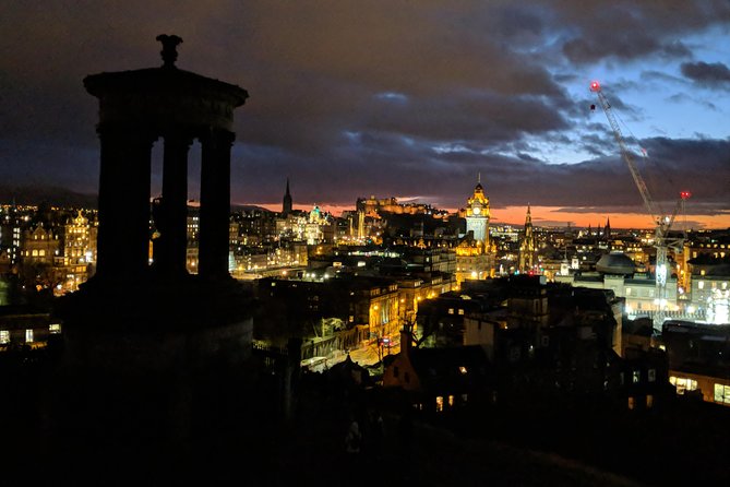 Panoramic Running Tour of Edinburgh - Edinburgh Castle from the Royal Mile