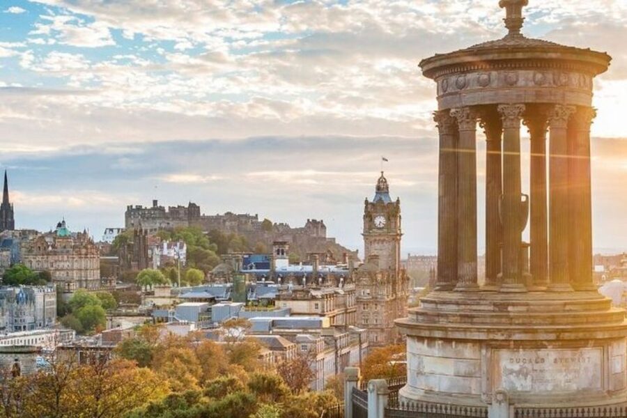 Private Custom Tour with a Local Guide in Edinburgh - Key points at a glance