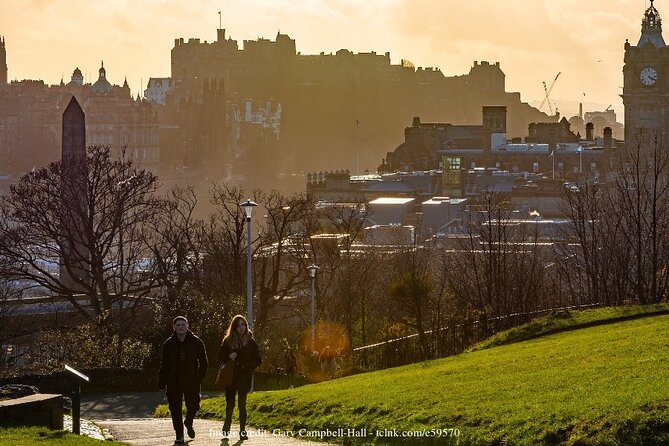 Private Full-Day Walking Tour in Edinburgh with Edinburgh Castle - What the private guide adds
