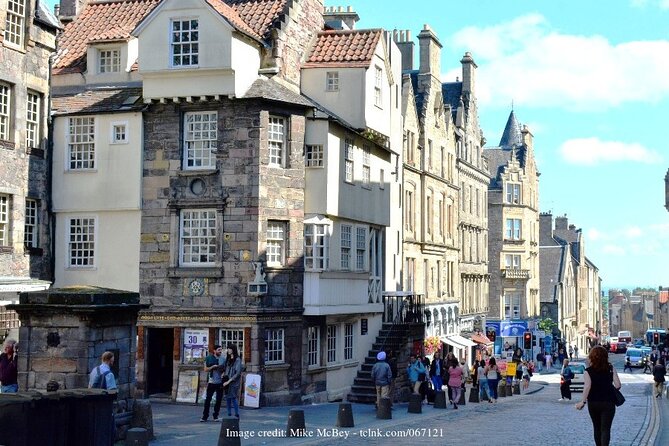 Private Full-Day Walking Tour in Edinburgh with Edinburgh Castle - Calton Hill and Edinburgh’s best city view