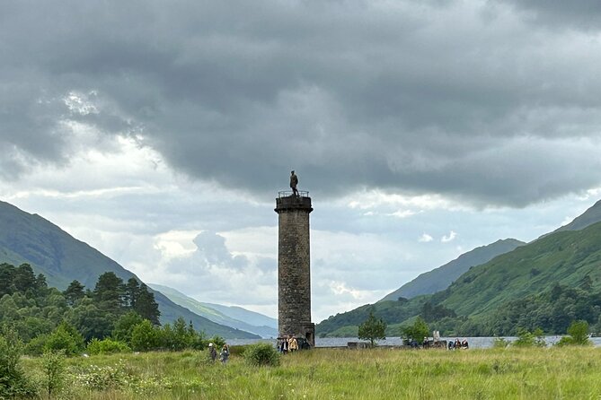 Private Harry Potter, Glenfinnan Viaduct, Highlands tour Glasgow - The Commando Monument faces Ben Nevis
