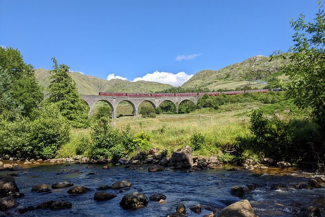 Private Harry Potter, Glenfinnan Viaduct, Highlands tour Glasgow - Hagrid’s Hut and the Clachaig stop