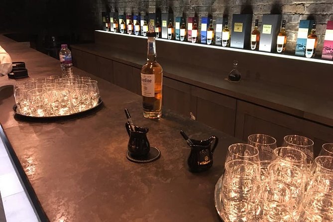 Private Highland Whisky Tour- Three distilleries - From Edinburgh - Glenturret, polished surroundings and a long story