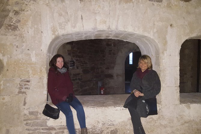 Private Outlander Day Tour from Edinburgh - Guides, communication, and an important warning
