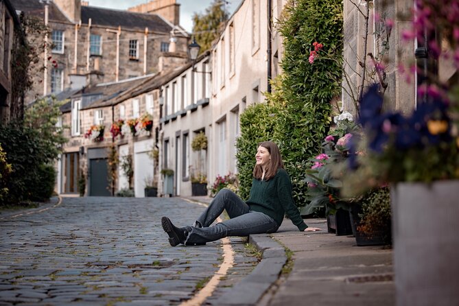 Private Photoshoot in Edinburgh with a Professional Photographer - Princes Street Gardens for open city views