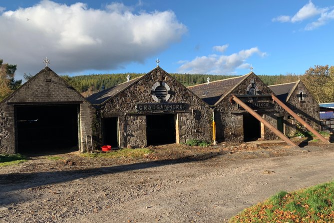 Private Speyside Whisky Tour including 10+ Single Malt Tastings - Glenfarclas and the family-owned tradition