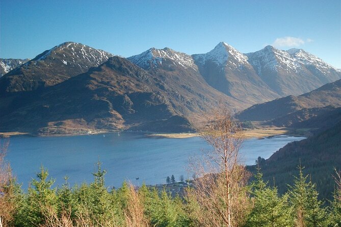 Private Tour to Skye, Fairy Pools, Portree and The Fairy Glen - What the private guide adds