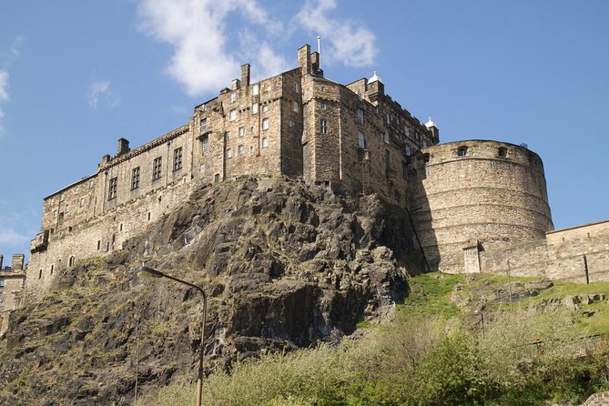 Private Walking Tour: Edinburgh Highlights, including entry to Edinburgh Castle - Mercat Cross, Adam Smith, and Edinburgh’s civic life