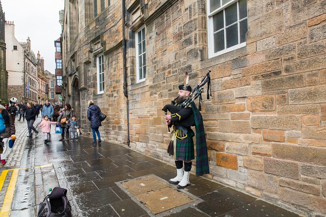 Royal Edinburgh Ticket - Hop-On Hop-Off and Attraction Admissions - Ocean Terminal and the Royal Yacht Britannia