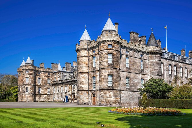 Royal Mile, Edinburgh Walking Tour with Audioguide - A flexible way to meet Edinburgh’s Old Town