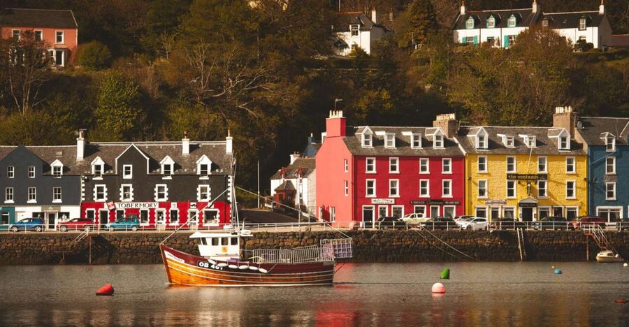 Scotland: West Highlands, Mull and Iona 4-Day Tour - Day four: Oban, Inveraray, and the Rest and Be Thankful