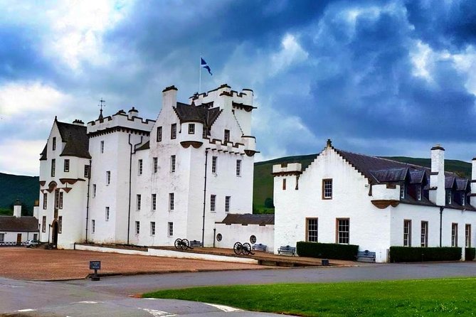Scottish Highlands Private Day Tour with Scottish Local - Perth and the return to Edinburgh