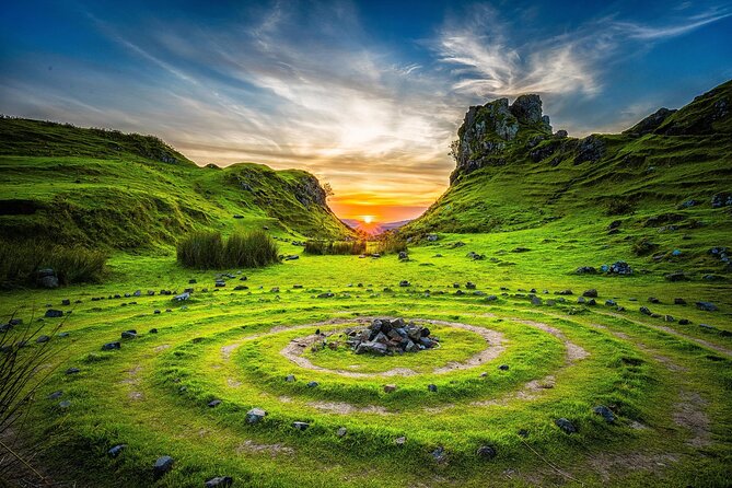 Skye Fairy Pools/ Fairy Glen/ Kilt rock / Old Man Storr - The Fairy Pools: a proper walk, not just a photo stop