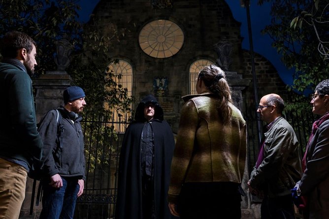 Small Group Edinburgh Underground Vaults & Graveyard Ghost Tour - Weather, clothing, and practical comfort