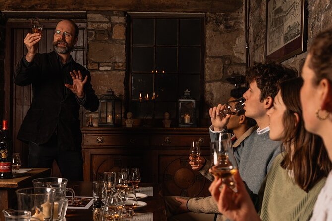 Small Group Edinburgh Whisky Tour and Tasting - Starting at Mercat Cross on Edinburgh’s High Street