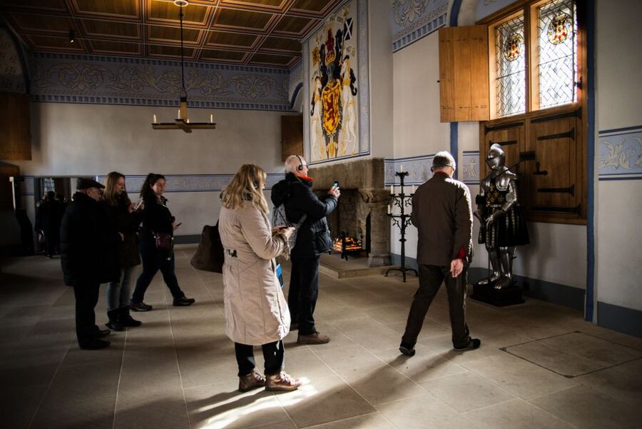 Stirling Castle, Highland Lochs & Whisky Tour from Edinburgh - Stirling Castle and the royal story