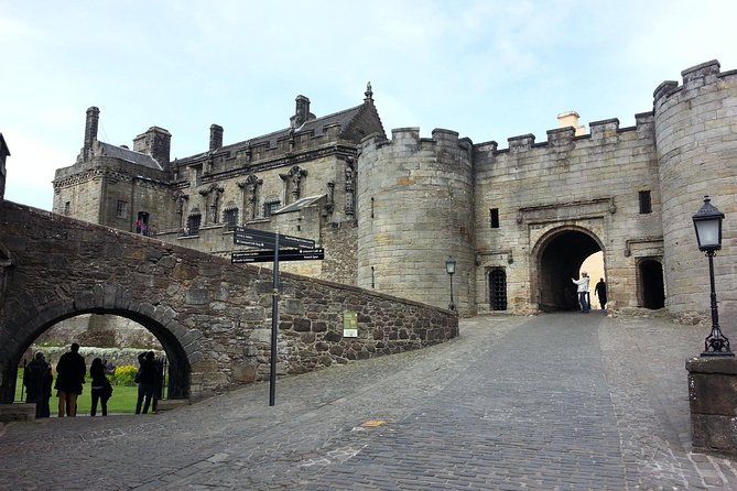 Stirling Castle, Trossachs and Loch Lomond Shore Excursion - The tour at a glance