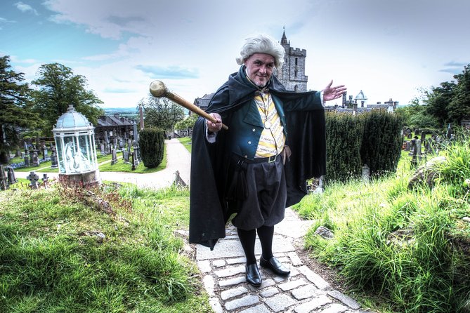 Stirling Old Town Private Walking Tour - Starting at Stirling Castle’s esplanade
